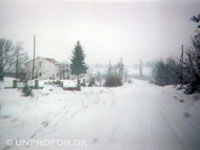 Sne i en øde landsby
